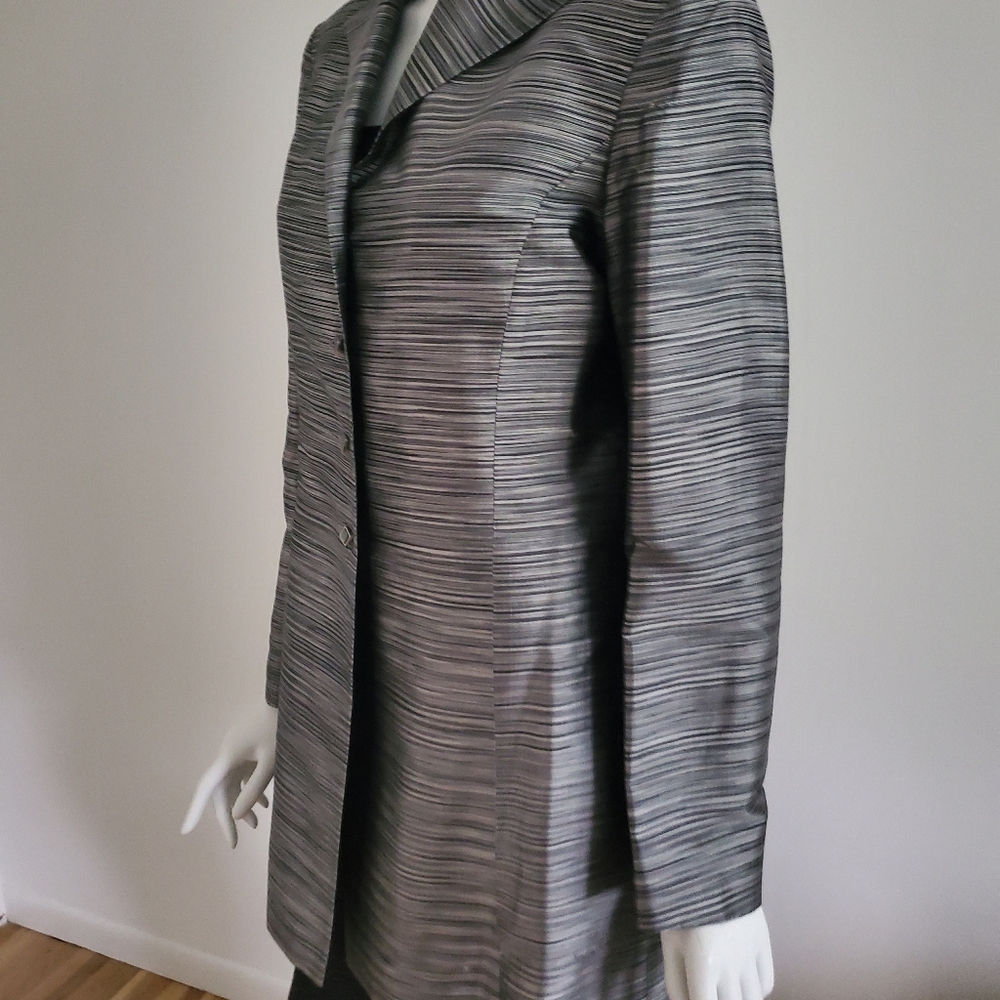 Jacket - Picture 3 of 6